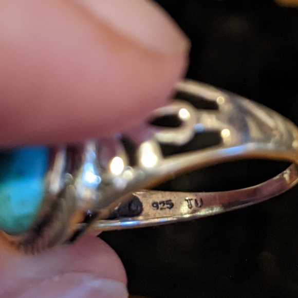 Arizona Mohave Turquoise 925 Silver Ring, size 8.5 - Picture 8 of 15